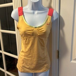 Nike workout top